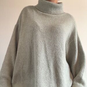 Cozy Women's Sweater in mint color